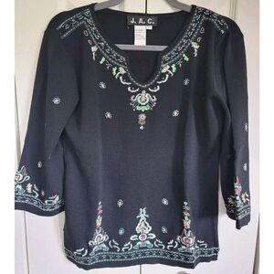J.A.C. L‎ Pullover Knit Black Beaded & Embroidered V-Neck Stretch Side Slits